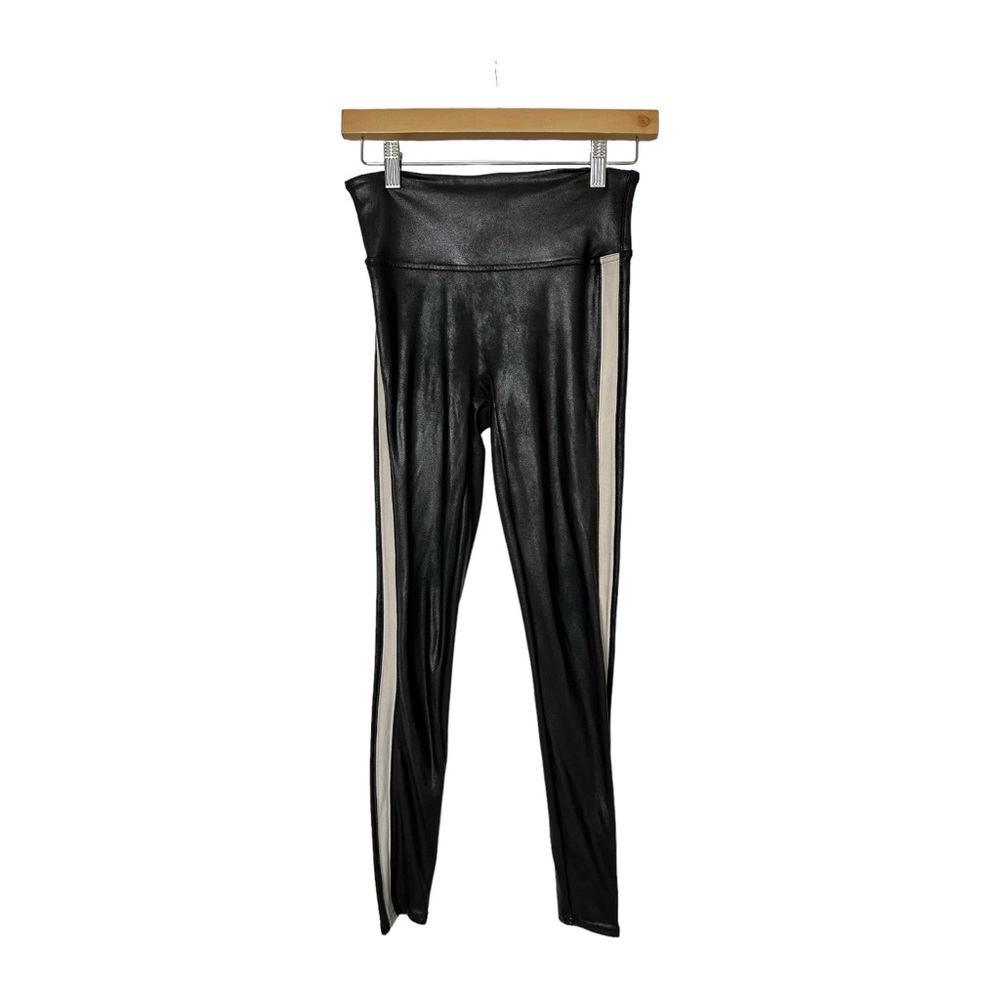Spanx Faux Leather Stripe Black Leggings Contoured Power Waistband Size Small - Picture 4 of 13